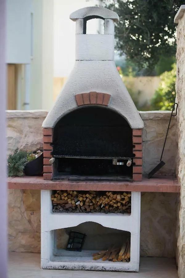 Appartamento Apartmani Opetuk Povljana Croazia